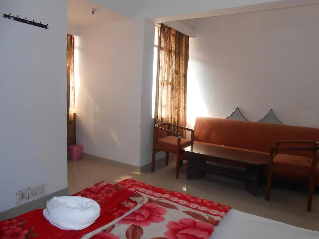Hotel Safari Agra  0*, Agra (Uttar Pradesh)