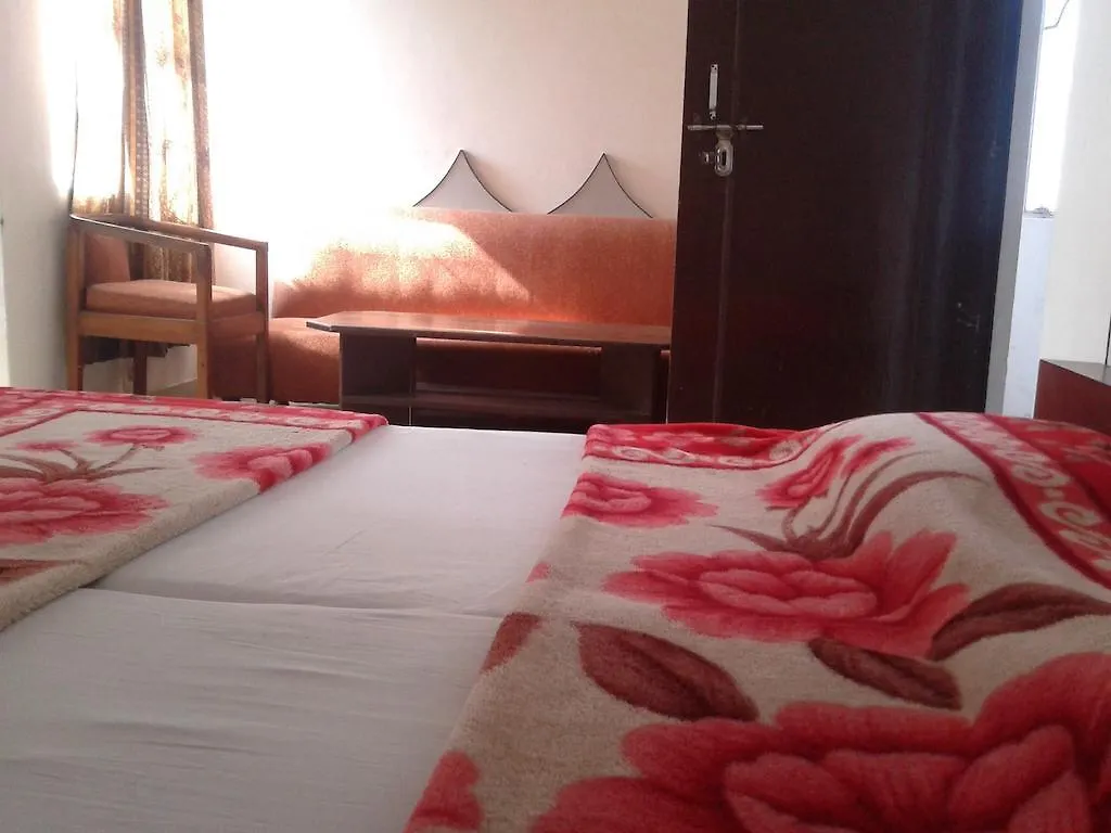Hotel Safari Agra   Agra (Uttar Pradesh)