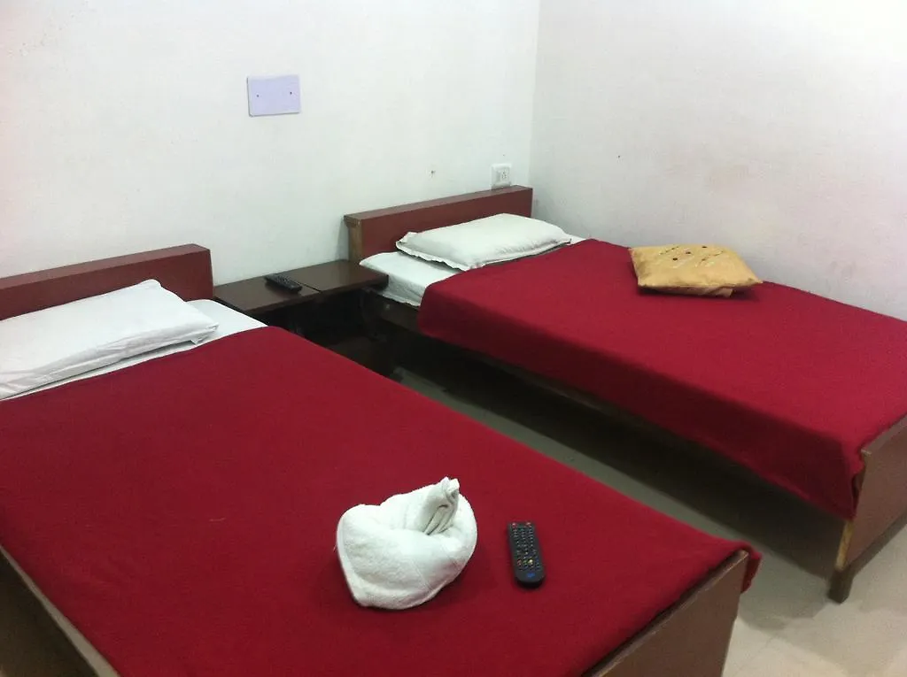 Hotel Safari Agra  0*, Agra (Uttar Pradesh)