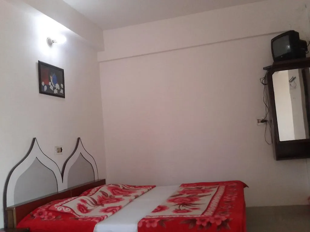 Hotel Safari Agra  0*, Agra (Uttar Pradesh)